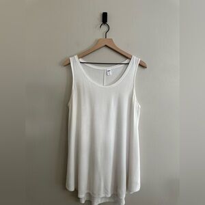 Old Navy white Luxe tank, L tall